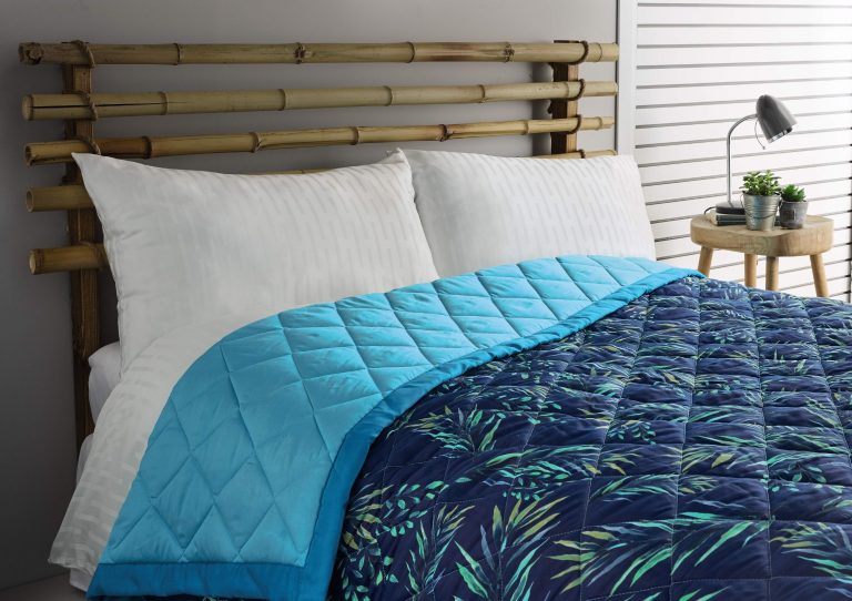 Aldi Summer tropics bed spread blue palm leaves