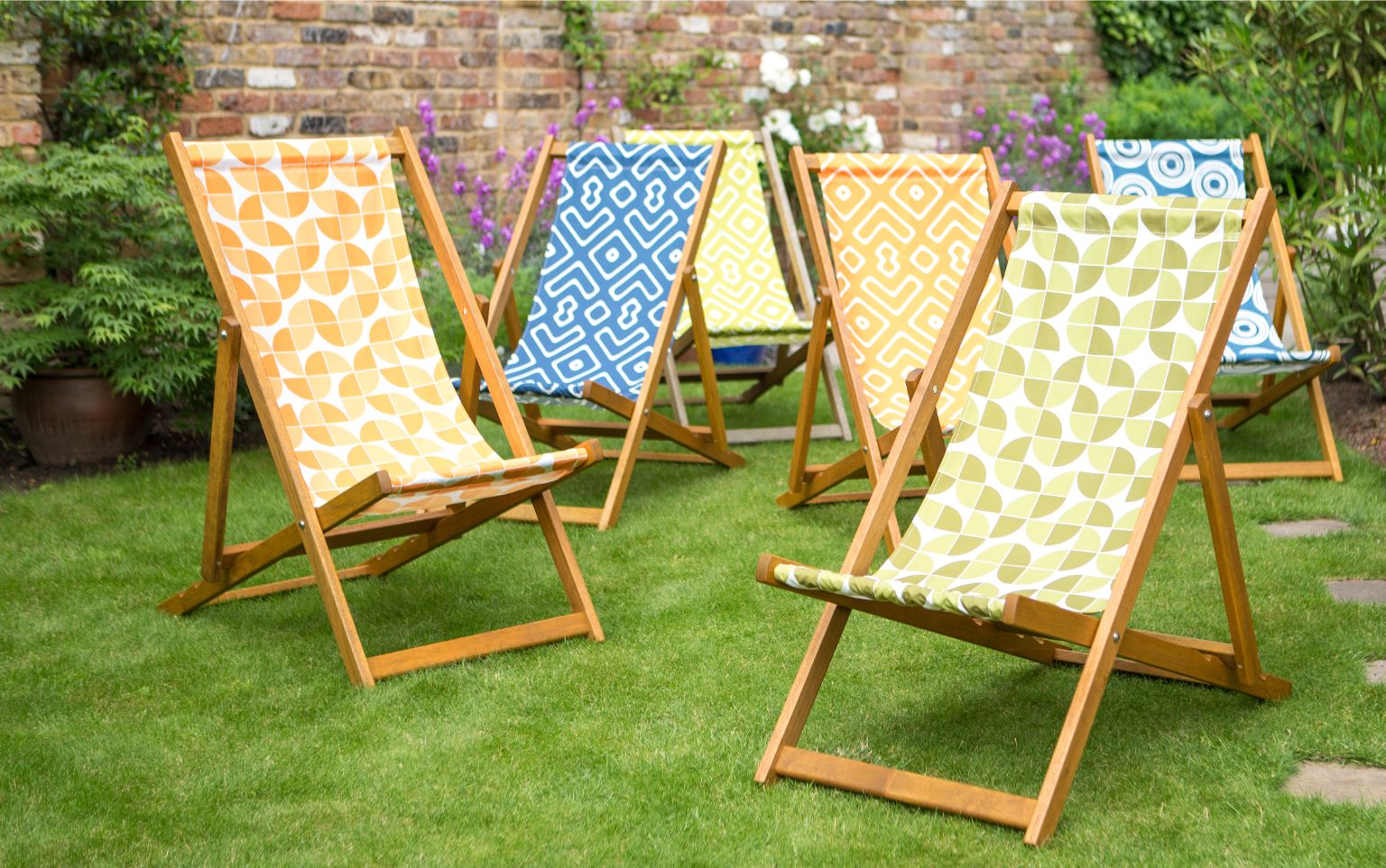 Affordable Garden Essentials Stylish and Cheap Garden Furniture