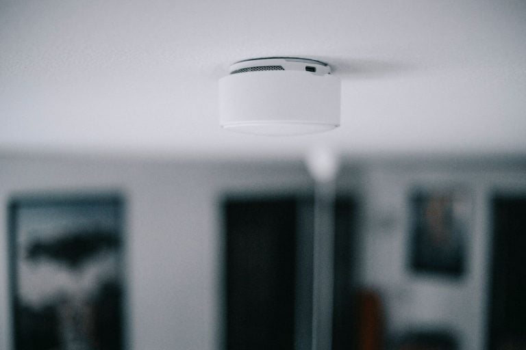 Small and minimalist smart home sensor, Minut