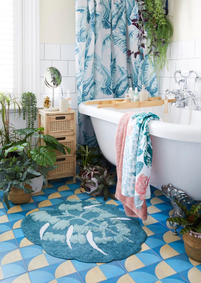 Equatorial Bathroom by Dunelm