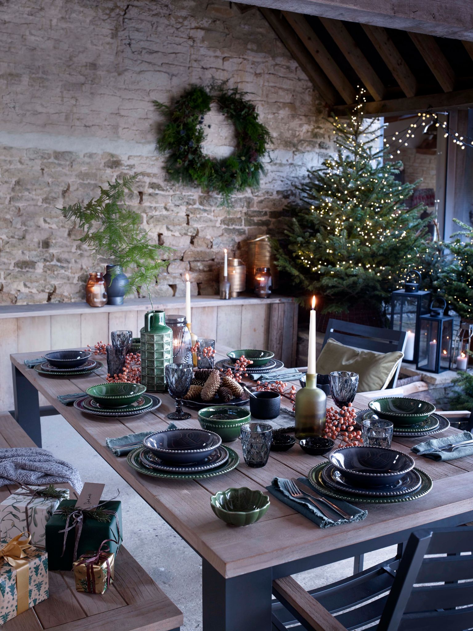Favourite Christmas Trends of 2021 In Two Homes