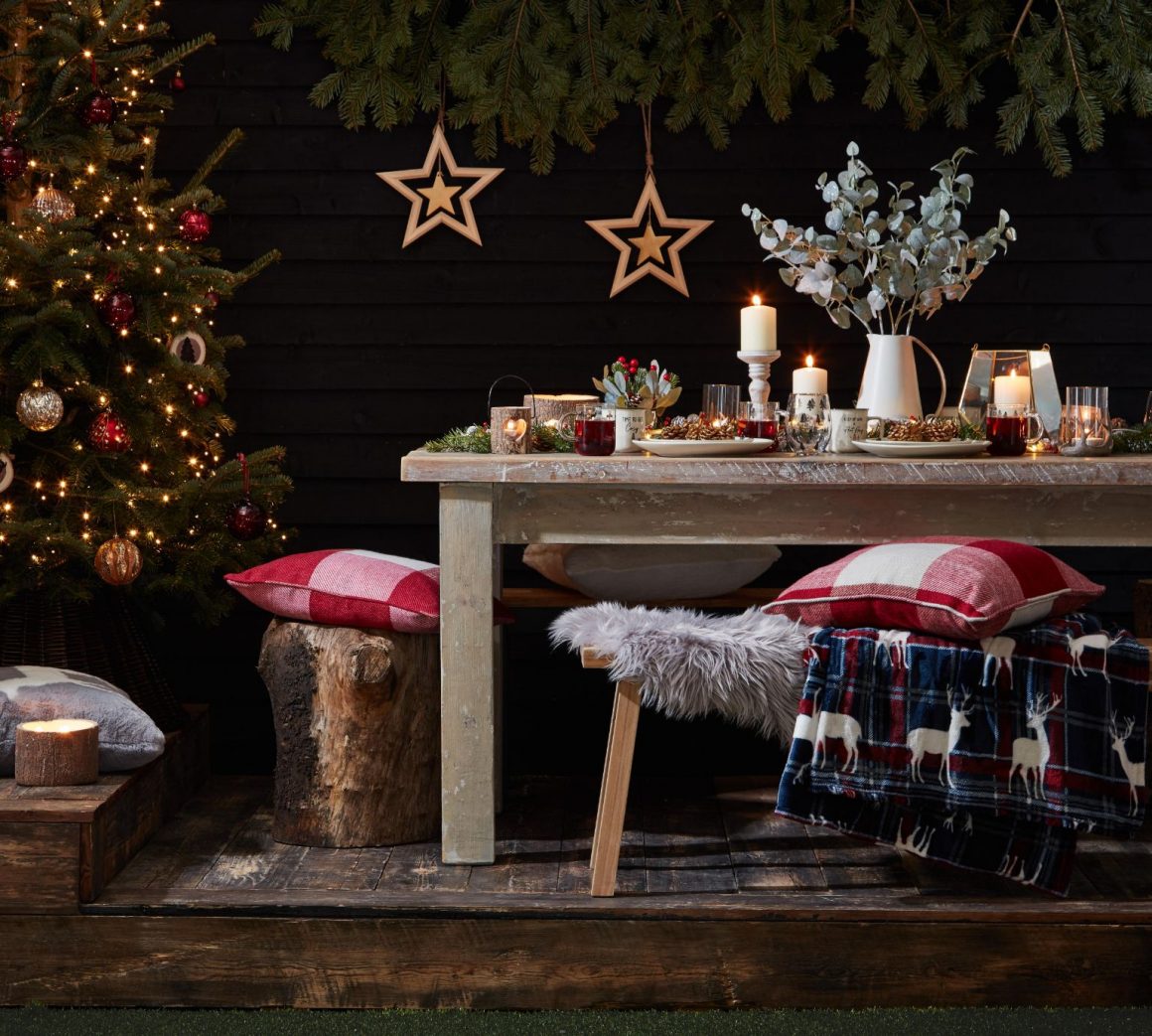 Favourite Christmas Trends of 2021 In Two Homes